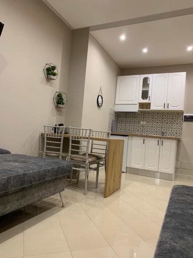 Girasole Apartments Vlorë Εξωτερικό φωτογραφία