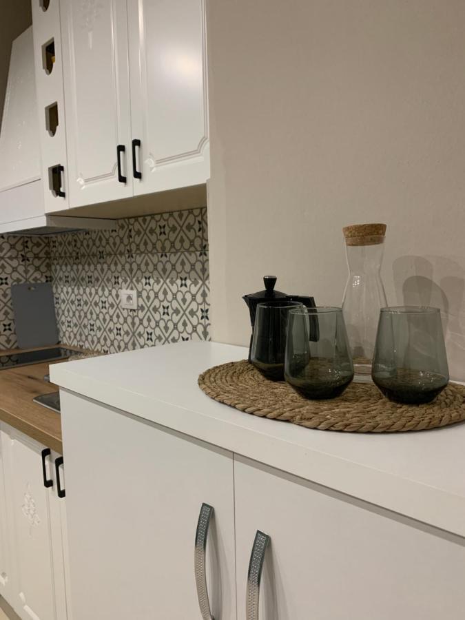 Girasole Apartments Vlorë Εξωτερικό φωτογραφία