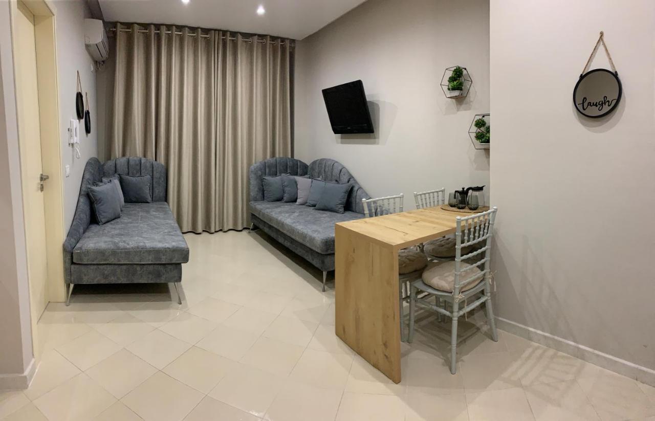 Girasole Apartments Vlorë Εξωτερικό φωτογραφία
