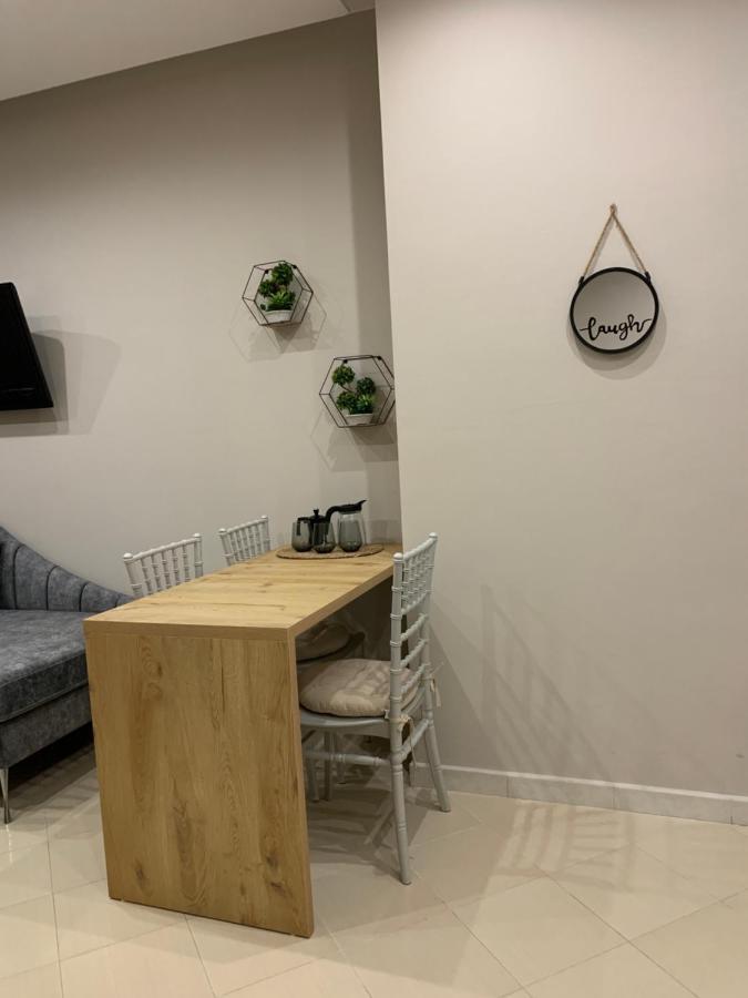 Girasole Apartments Vlorë Εξωτερικό φωτογραφία