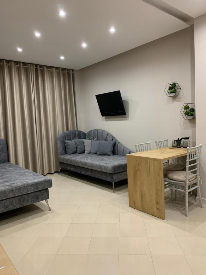 Girasole Apartments Vlorë Εξωτερικό φωτογραφία